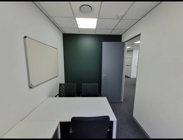 109M² OFFICE TO LET IN SANDTON CENTRAL